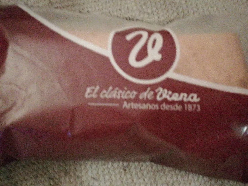 Sandwich tomate, J serrano y queso.