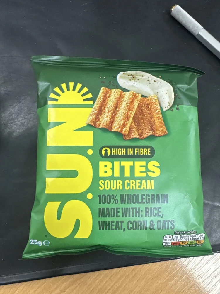 sge SUNK HIGH IN FIBRE BITES SOUR CREAM 100% WHOLE