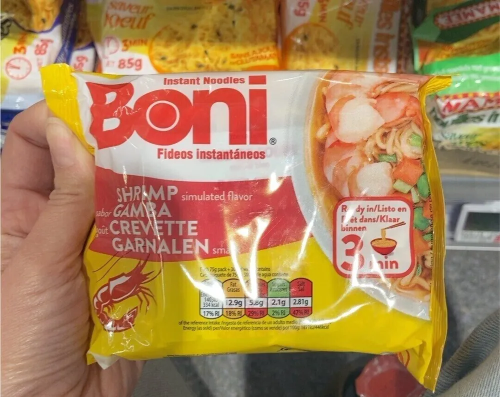 Instant noodles crevette