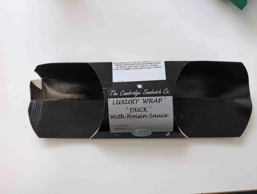 Luxury wrap duck with hoisin sauce