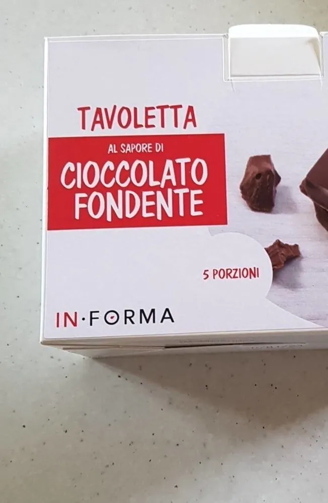 Tavoletta al sapore di cioccolato fondente