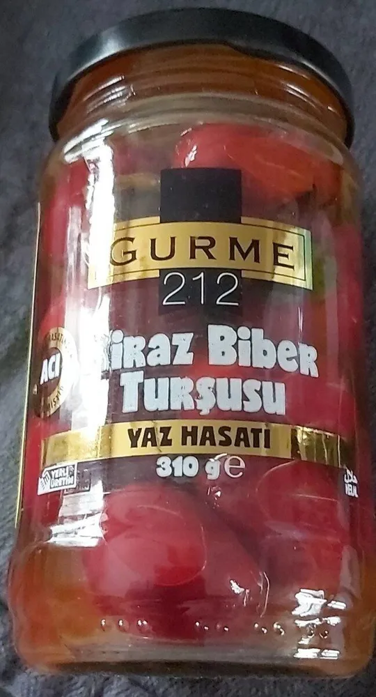 Kiraz biber tursusu