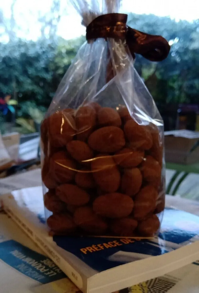 Amandes chocolatées