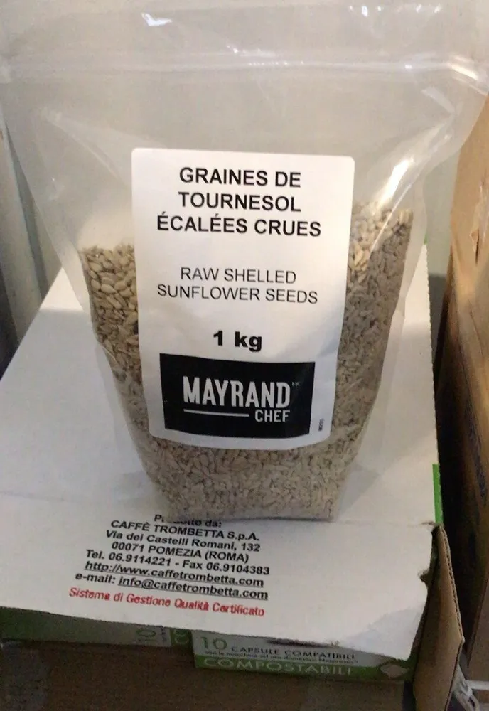 Graines de tournesol écalées crues