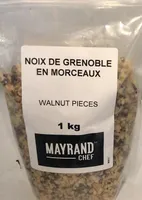 Noix de grenoble en moreceaux