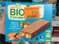 Barres amandes noisettes chocolat au lait