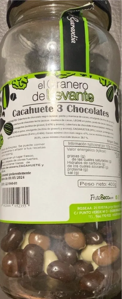 Cacahuete tres chocolates