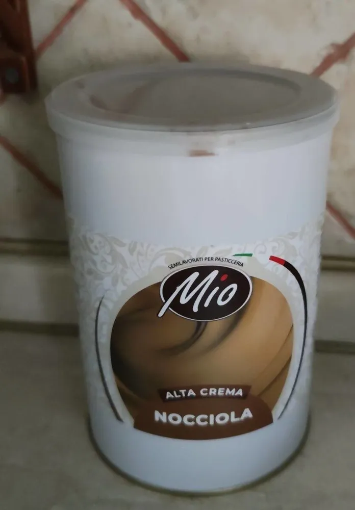 Alta crema nocciola