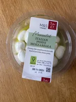 Basil Pesto Marinated Italian Mozzarella