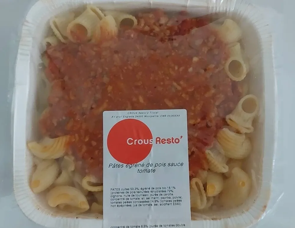 Pâtes égrené de pois sauce tomate