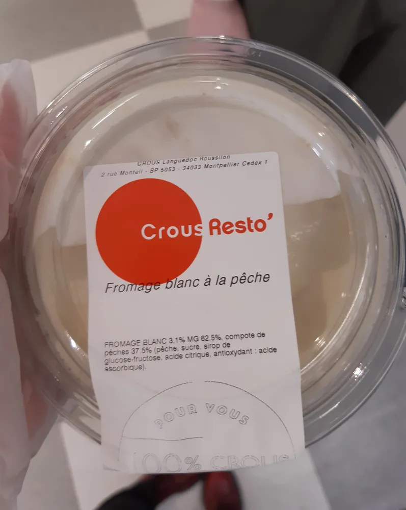 Fromage blanc à la pêche