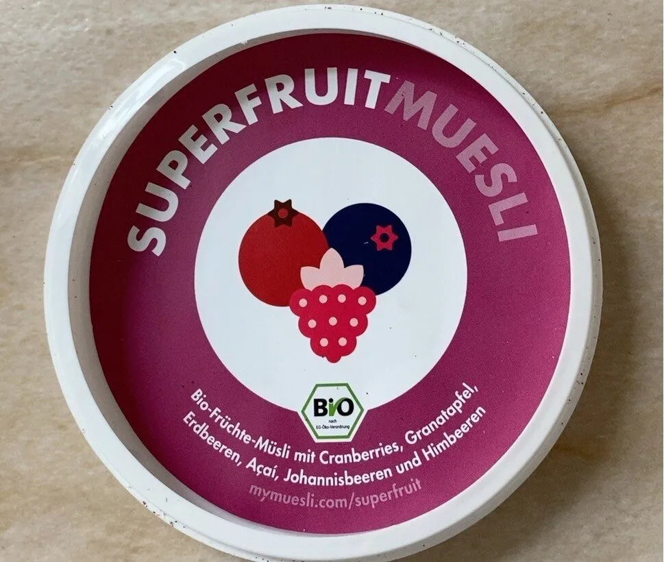 Superfruit Muesli