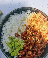 Hoisin-Rinderhack bowl
