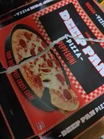 Deep pan pizza pepperoni