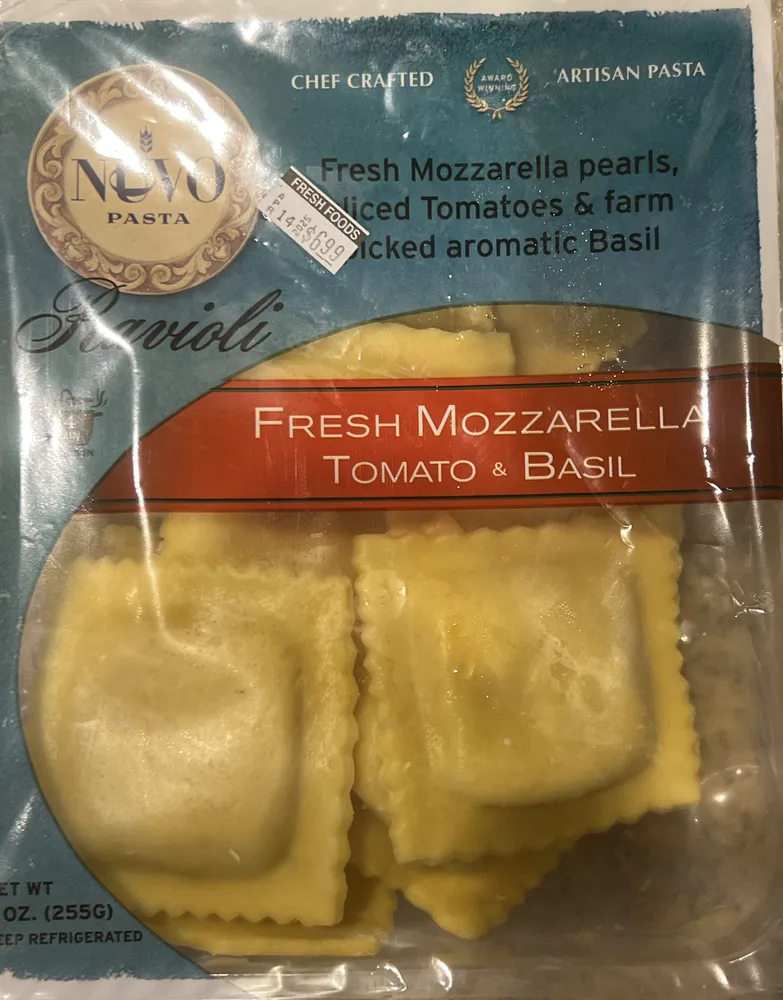 Fresh Mozzarella Tomato & Basil Ravioli