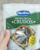 Frutos secos crudos