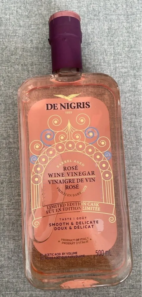 Rose wine vinegar