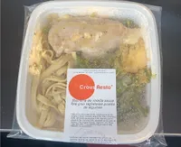 Suprême de volaille sauce foie gras tagliatelles légumes