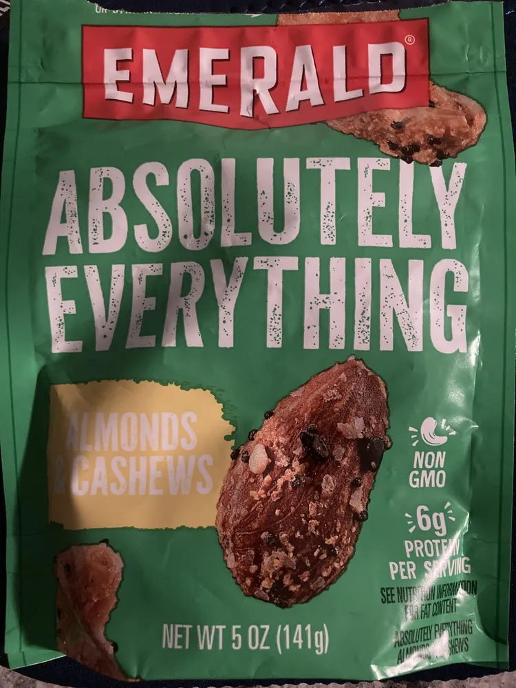Everything almonds & cashews