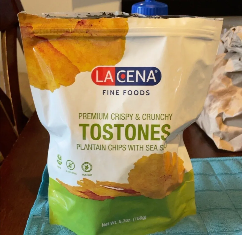 Premium crispy and crunchy Tostones plantain chips