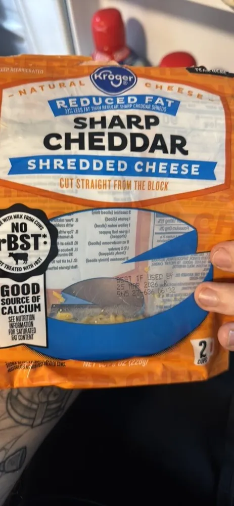 SHARP CHEDDAR SHREDDED CHEESE
