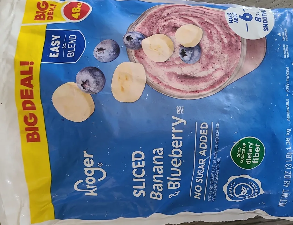 Sliced Banana & Blueberry