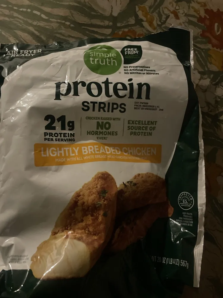 Lightly Breaded Chicken Protein Strips