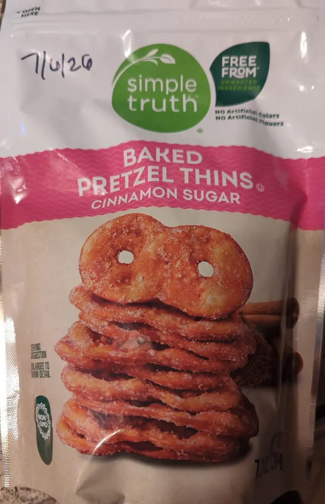 Baked Pretzel Thins Cinnamon Sugar