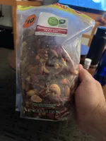 Trail Mix cranberries and Cherries