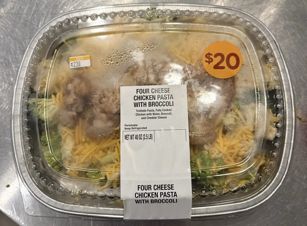 Four Cheese Chicken Pasta With Broccoli