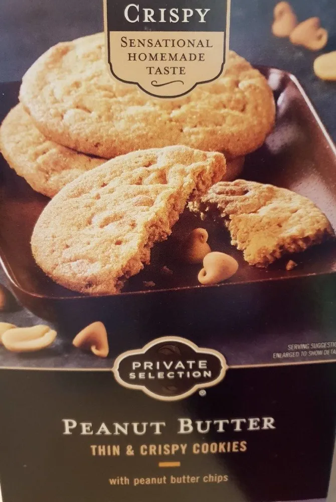 Thin & crispy cookies with peanut butter chips