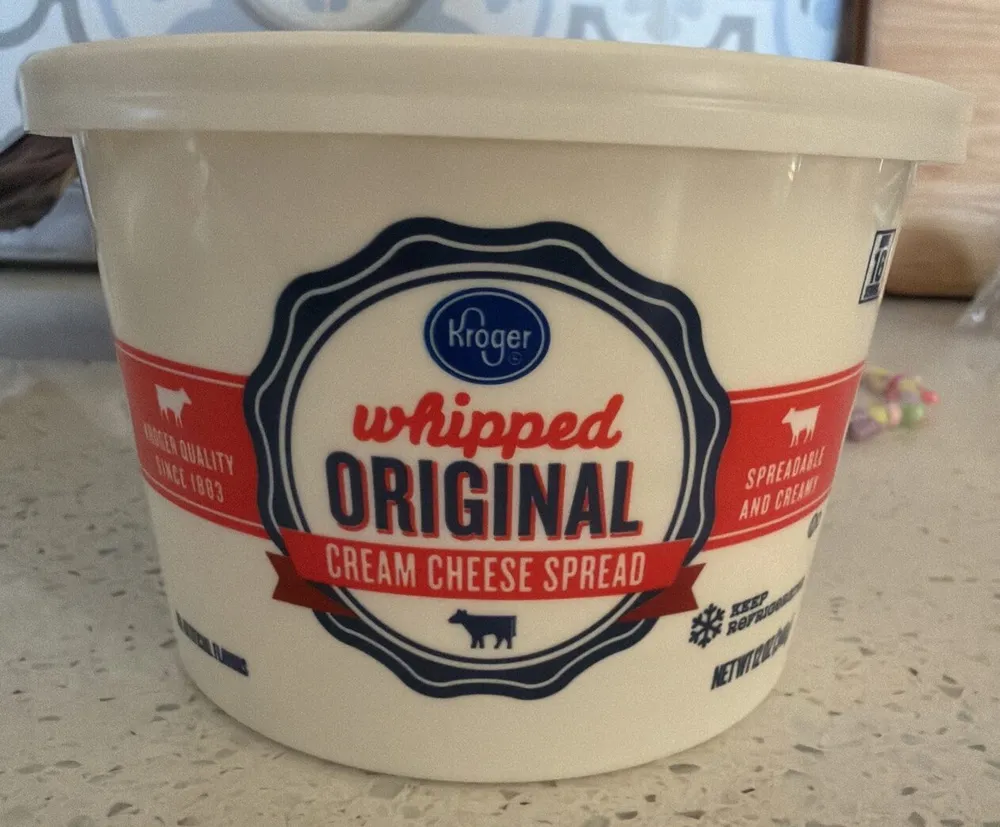 Whipped cream cheese spread