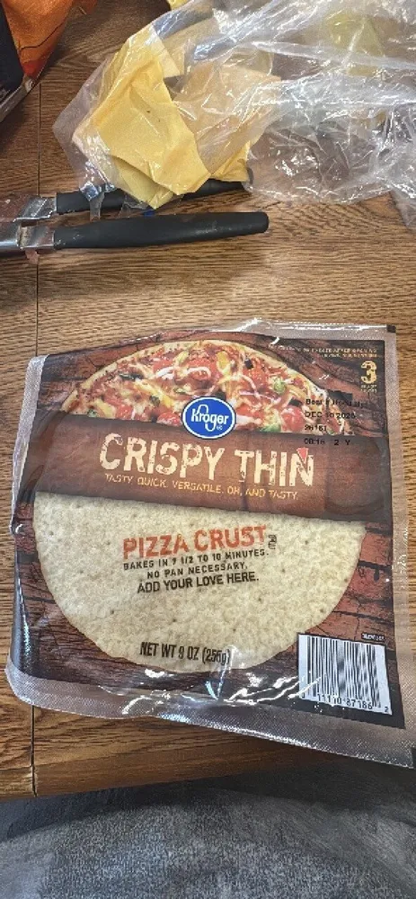 Crispy thin pizza crust
