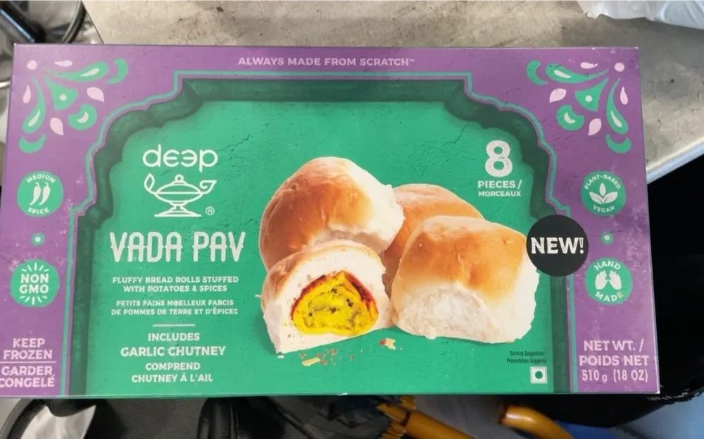 Vada Pav has Palm Oil as ingredient