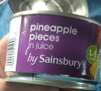 Pineapple pieces in juice