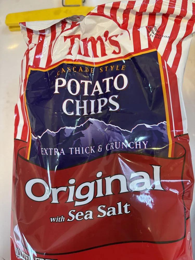 Cascade style potato chips