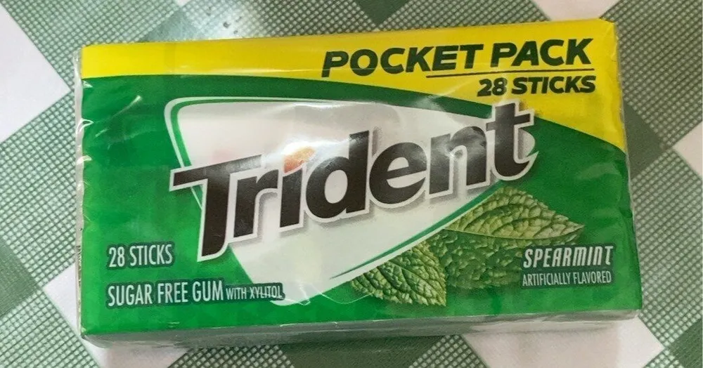 Trident Spearmint pocket pack