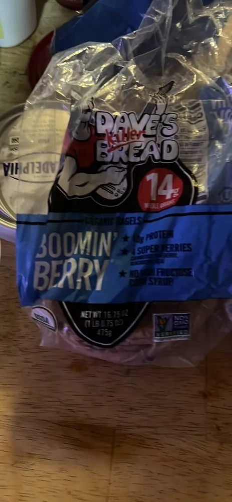 Boomin' Berry Organic Bagels