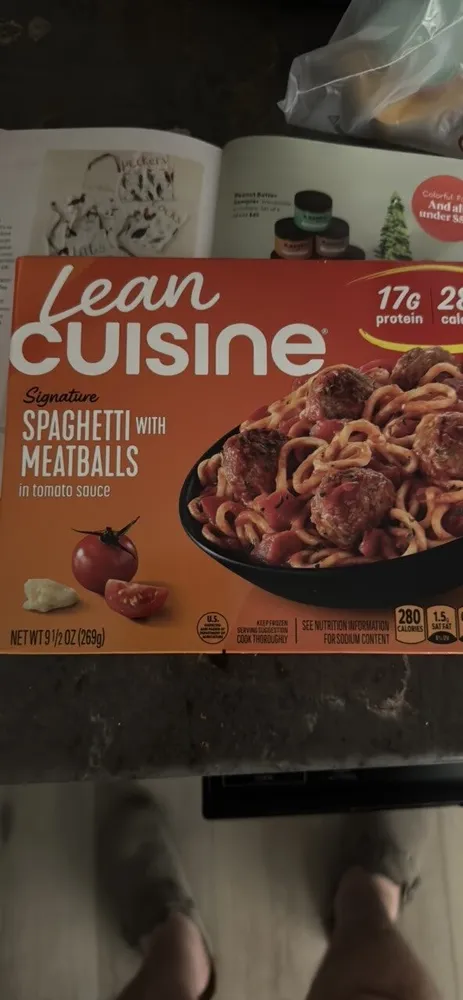 Signature Spaghetti with Meatballs in tomato sauce
