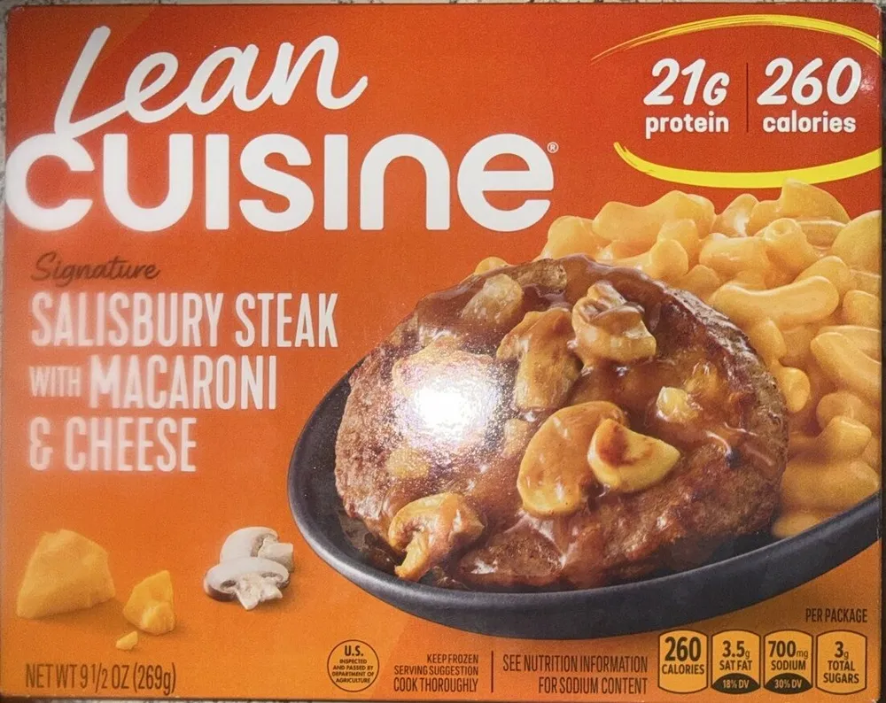 Salisbury Steak with Macaroni & Cheese