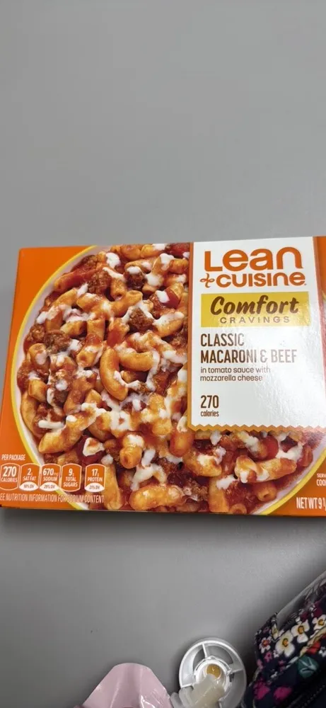 Classic Macaroni & Beef in tomato sauce with mozzarella cheese