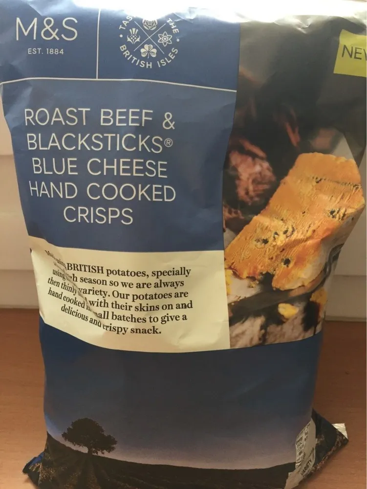 Roast beef & blacksticks blue cheese crisps