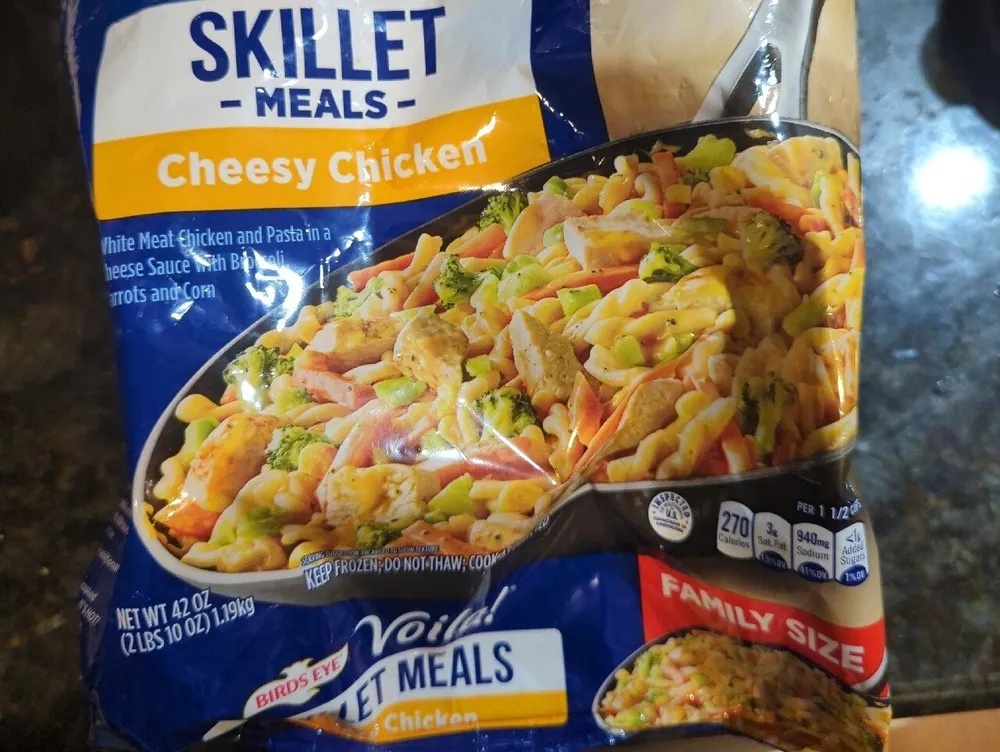 Voila! Skillet Meals Cheesy Chicken