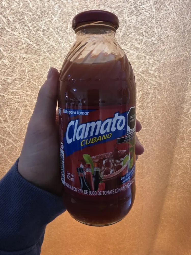 Clamato estilo cubano