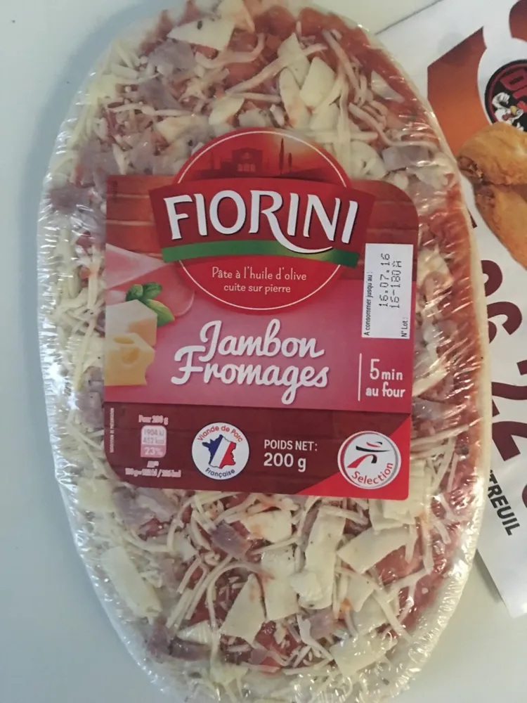 Creamette, enriched medium egg noodles