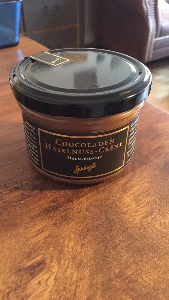 Chocoladen Haselnuss-Crème
