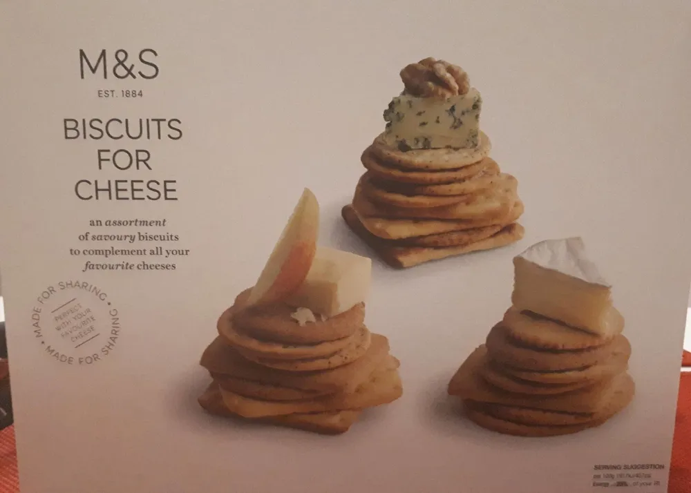 Biscuits for cheese