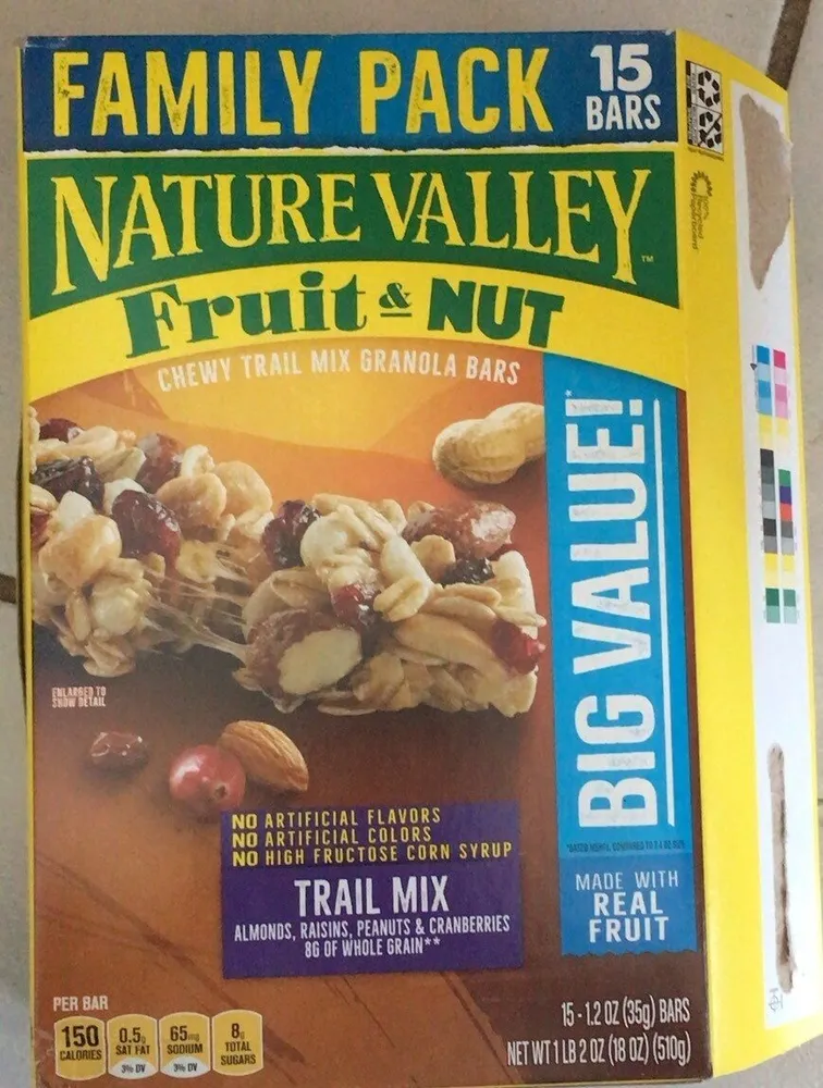 Trail Mix Chewy Granola Bars