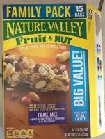 Trail Mix Chewy Granola Bars