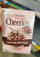 Chocolate Strawberry Cheerios